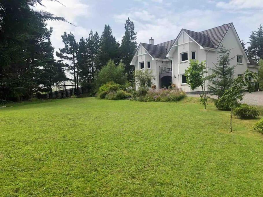 Cardon House - Luxury Highland Holiday Home 인버네스 외부 사진